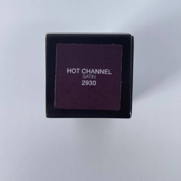 New Nars Lipstick - Hot Channel 0.12 oz 3.5g - Picture 2 of 5